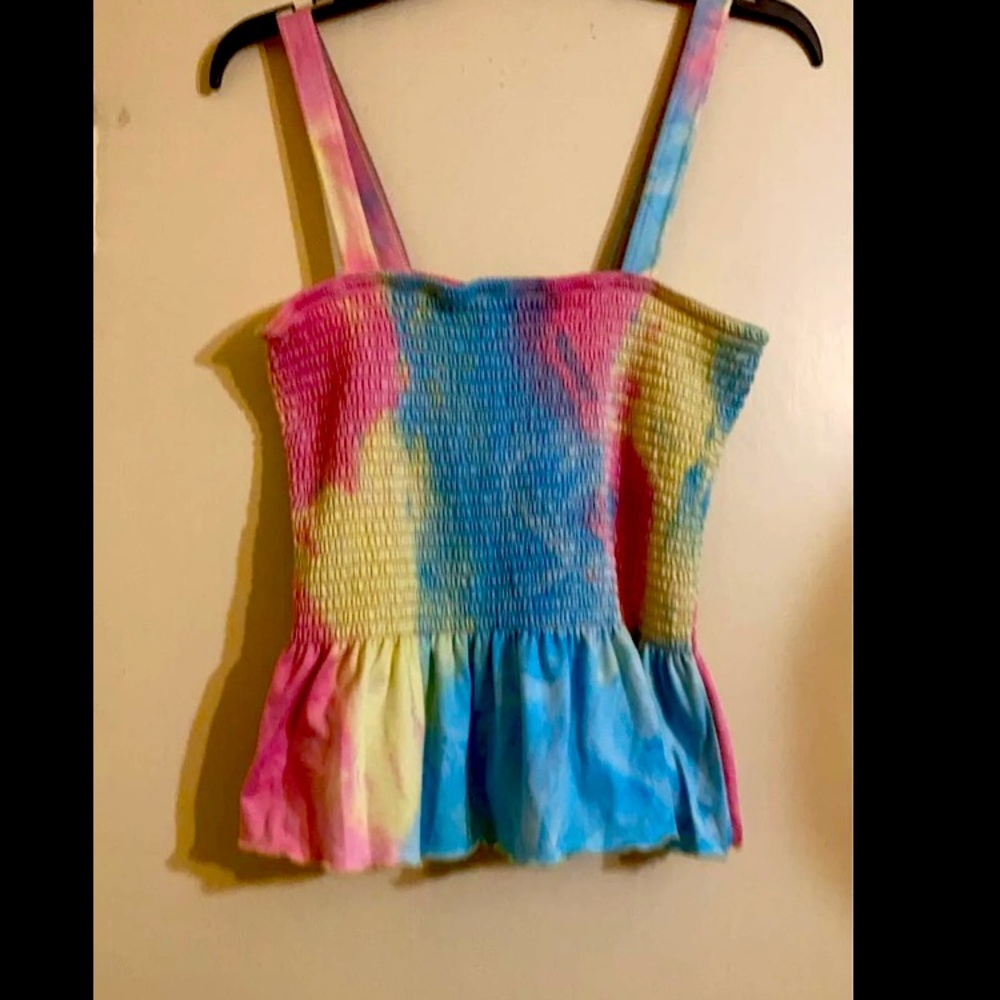 Scrunchie Tee - Picture 3 of 4